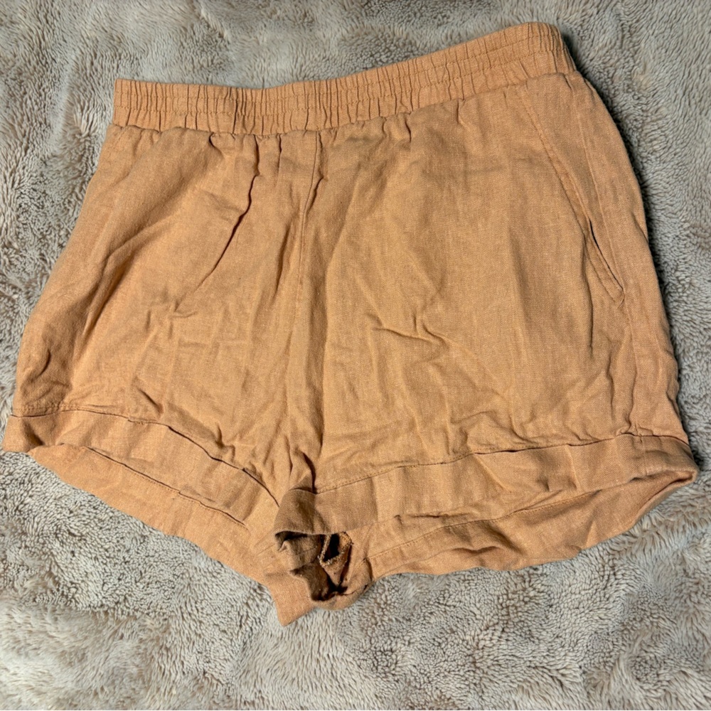 Forever 21 shorts, Size S, light orange